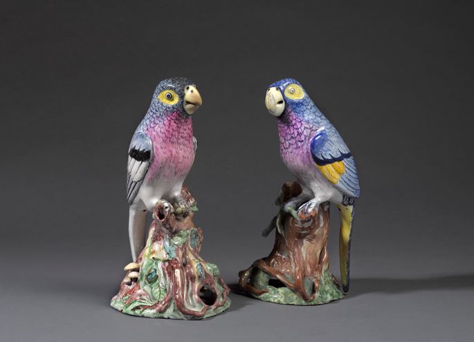 Two faience parrots  | MasterArt
